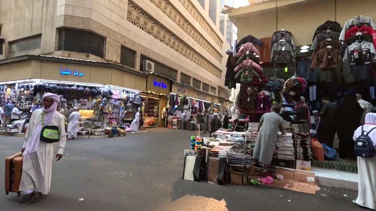جولة في أقرب سوق للحرم سوق المنشية لبيع الهدايا شاهد الأسعار!