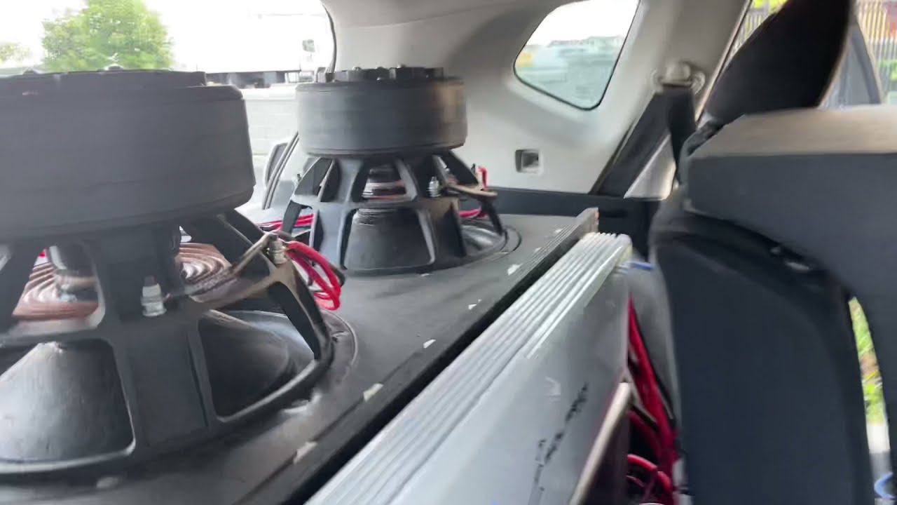 Taramps Smart 3K BASS on 2 Fi Audio Team 15