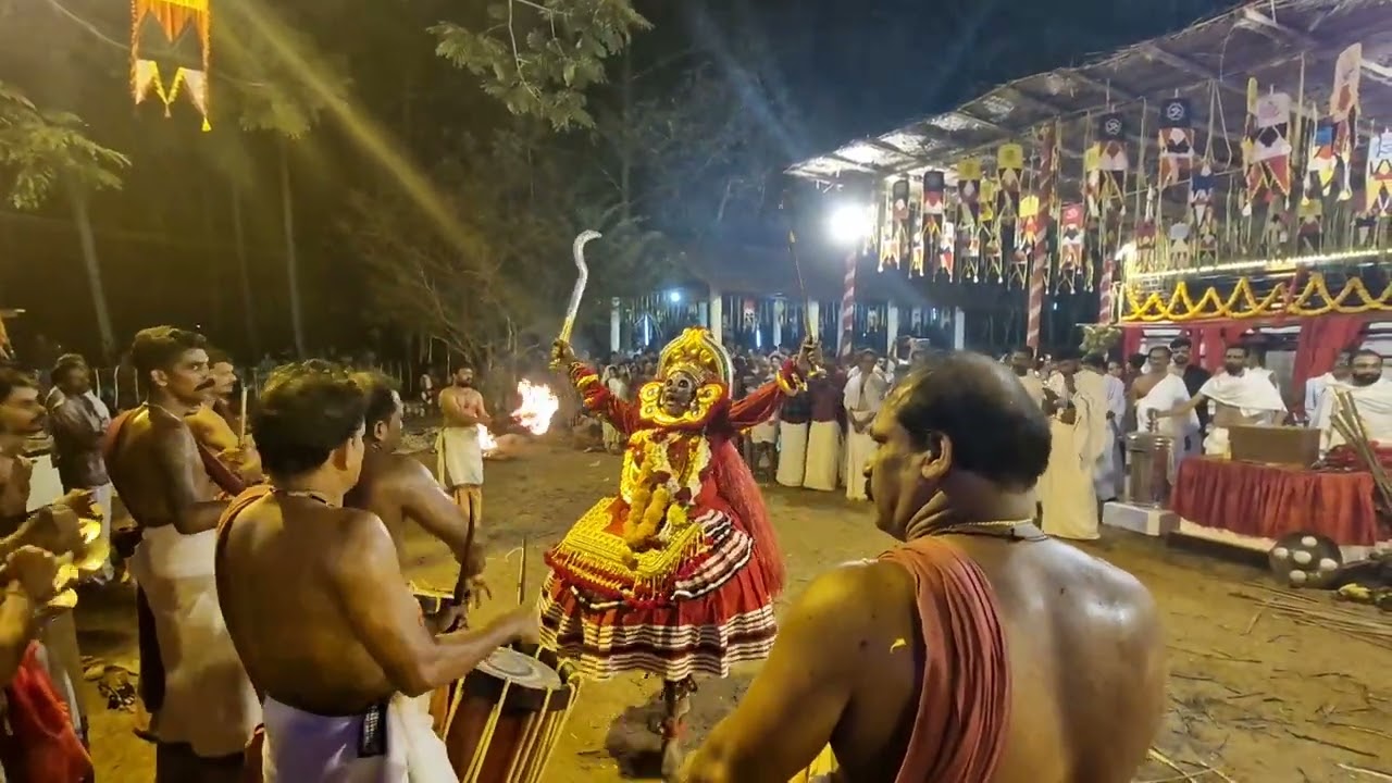 #ulsavam # ഇടക്കണ്ടി കാവ് #viralvideo