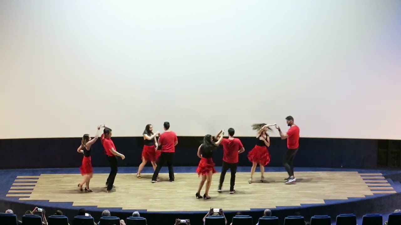 Exhibiciones - Ritmos Latinos
