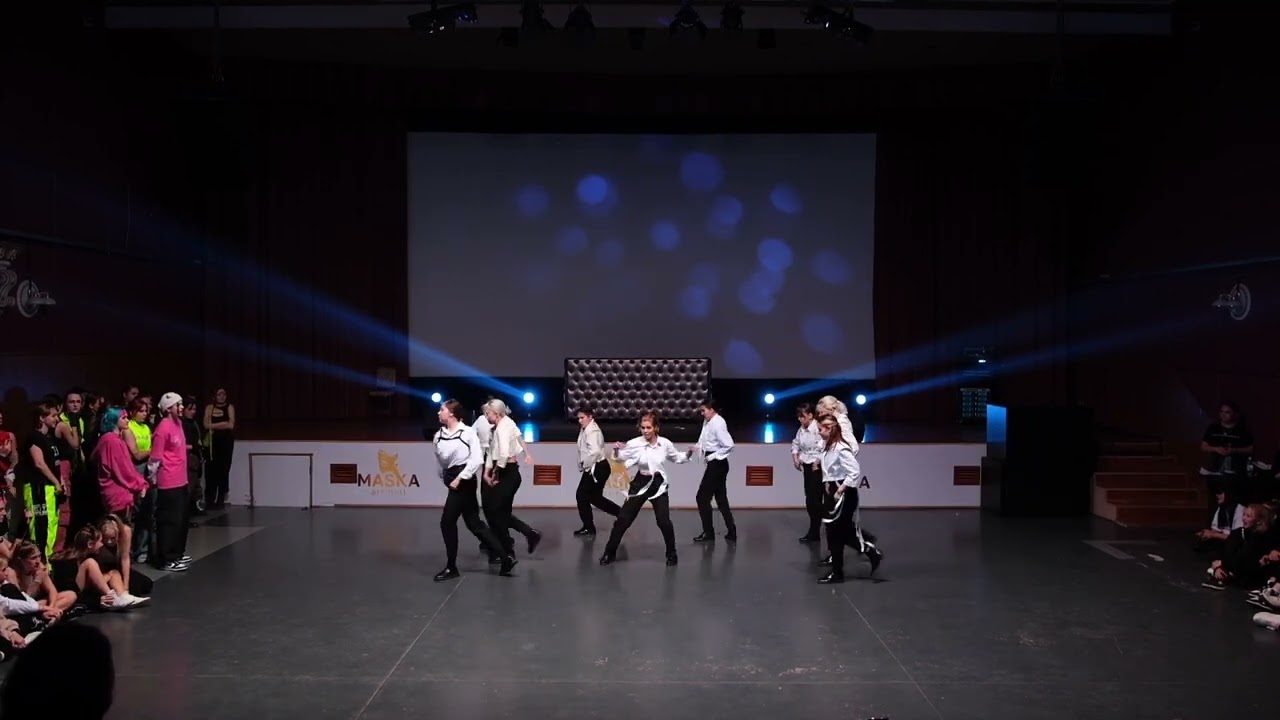 [Cover Dance Stage Battle #3 | 1 РАУНД] 11CREW - Peak Time - Christopher - Bad