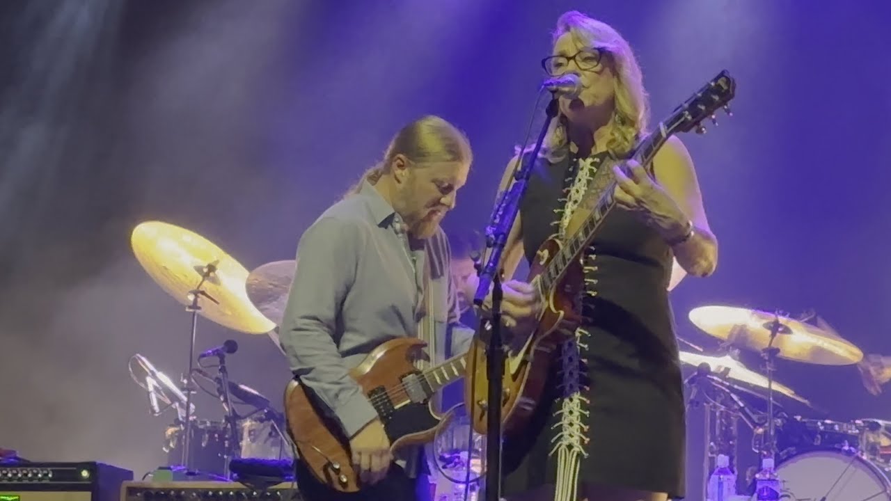 Tedeschi Trucks Band  - “Listen to this Susan” Live, Tokyo Show #2, 2023-10-20 *FULL SHOW 4K*