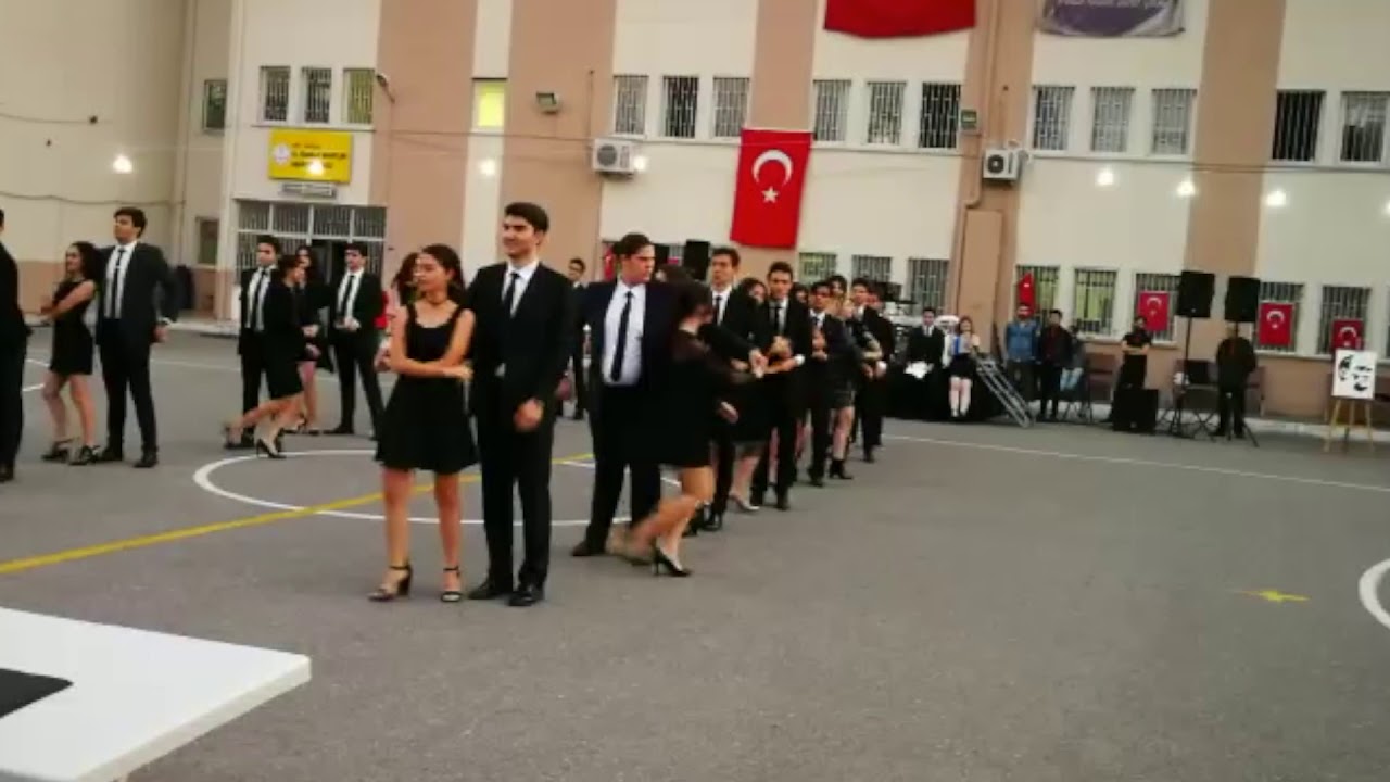 İZMİR KARŞIYAKA ANADOLU LİSESİ 29 EKİM CUMHURİYET BALOSU