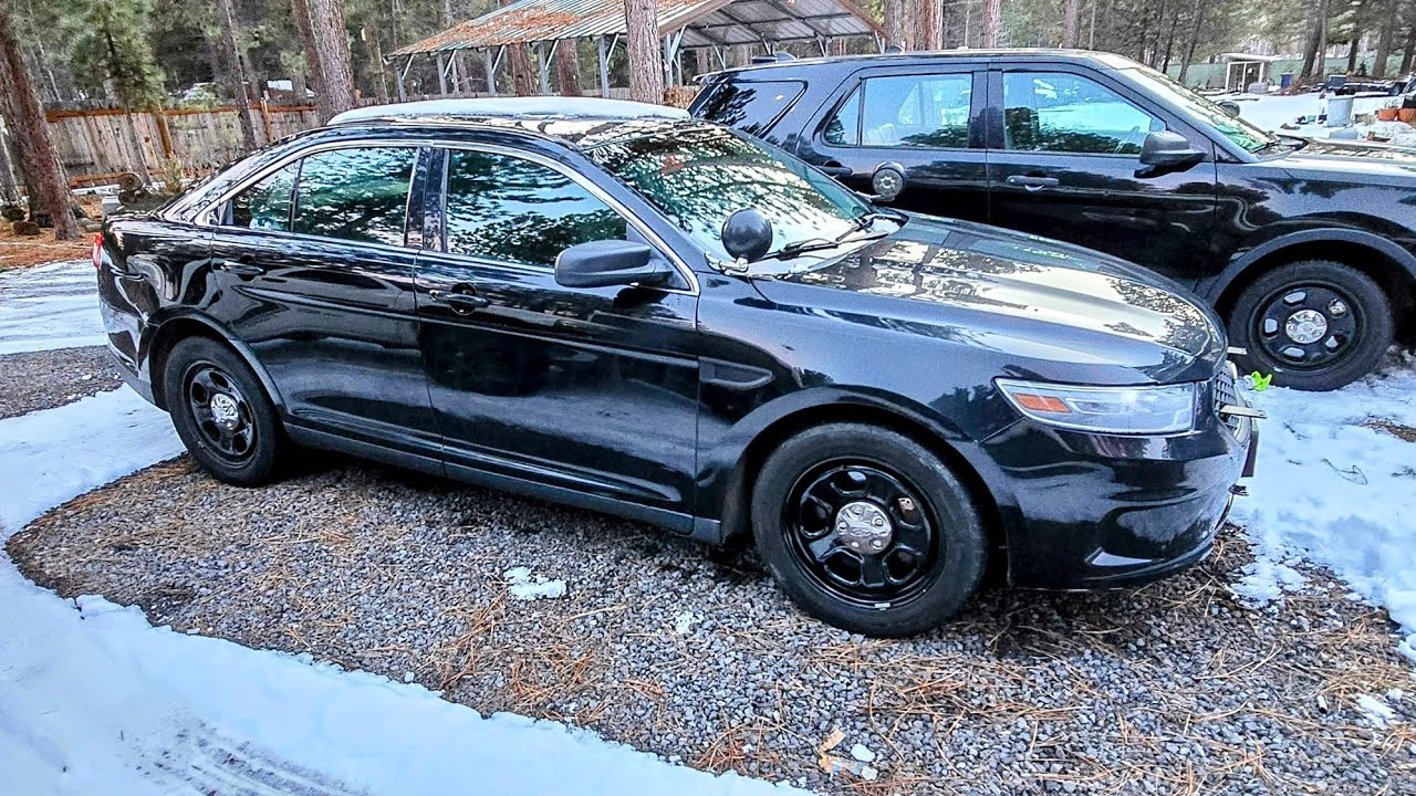 Полноприводный седан Police Interceptor 2014 года, двигатель EcoBoost мощностью 365 л.с.