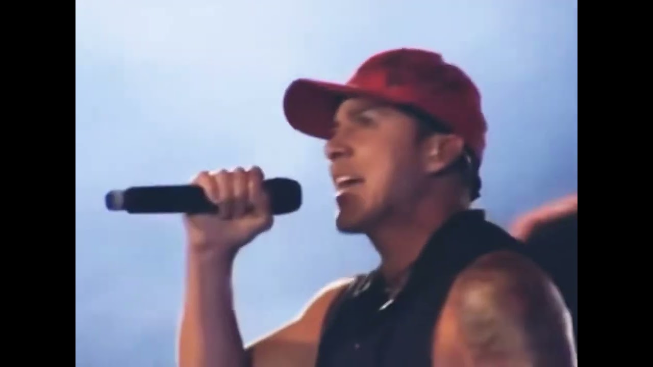 GERARDO MEJÍA- MANEJANDO
