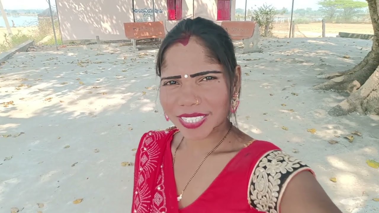 asha 🤗 चारो तरफ के हरियाली ब्लोगिंग वीडियो 