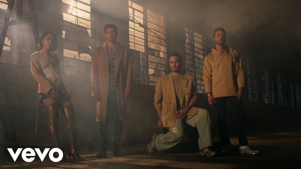 Tom & Collins, Jesús Navarro, Elsa Y Elmar - Malo