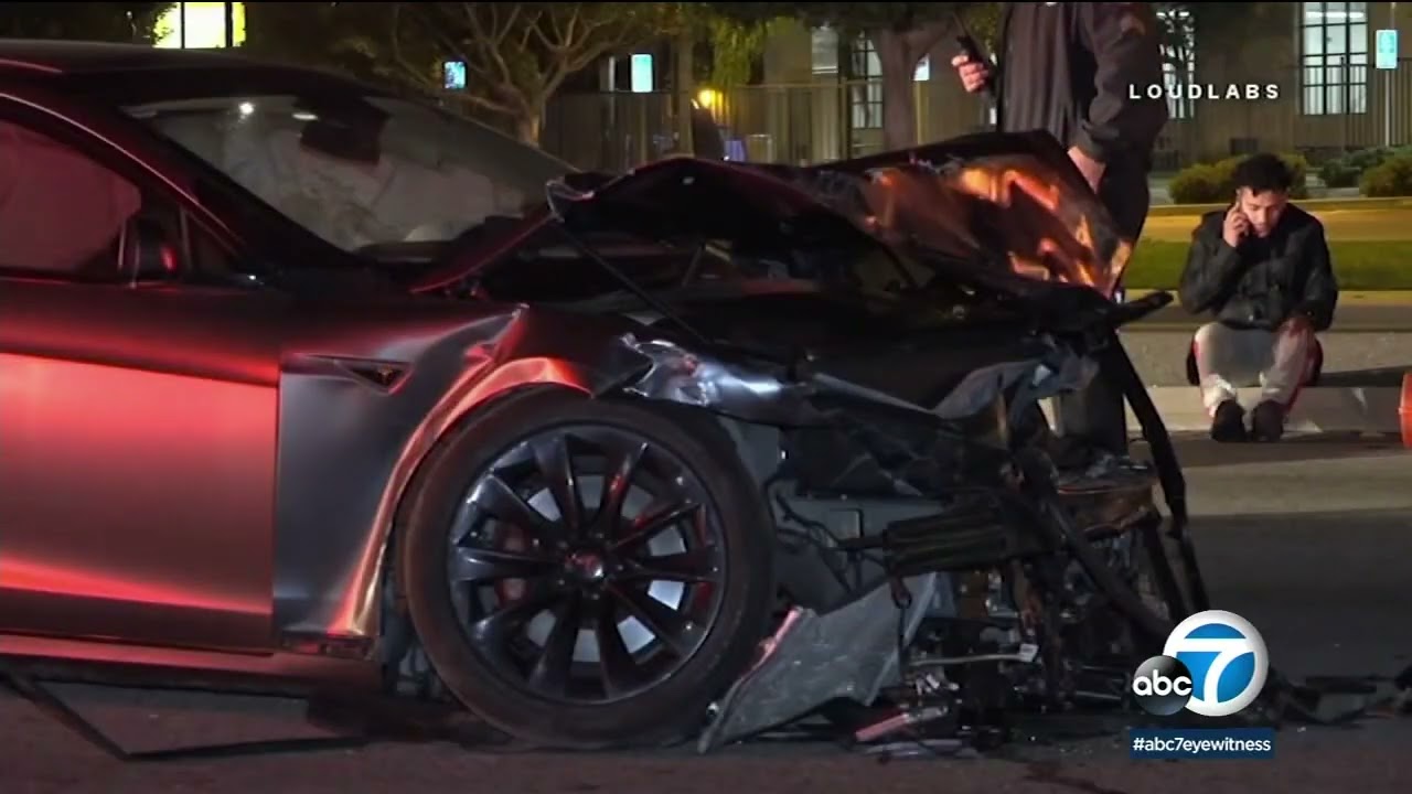 Driver of Tesla on autopilot must stand trial for crash that killed 2 in Gardena, judge rules | ABC7