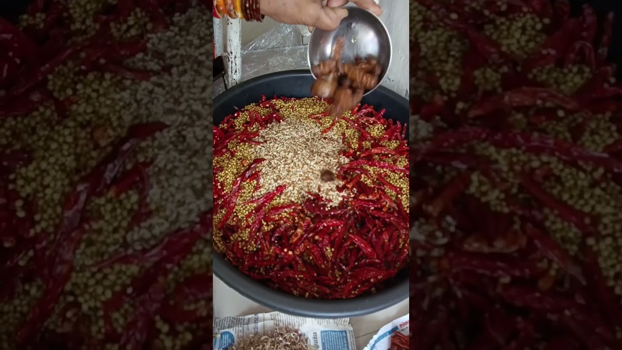 झणझणीत काळा मसाला कोल्हापूर स्पेशल #homemade # recipe #kala masala