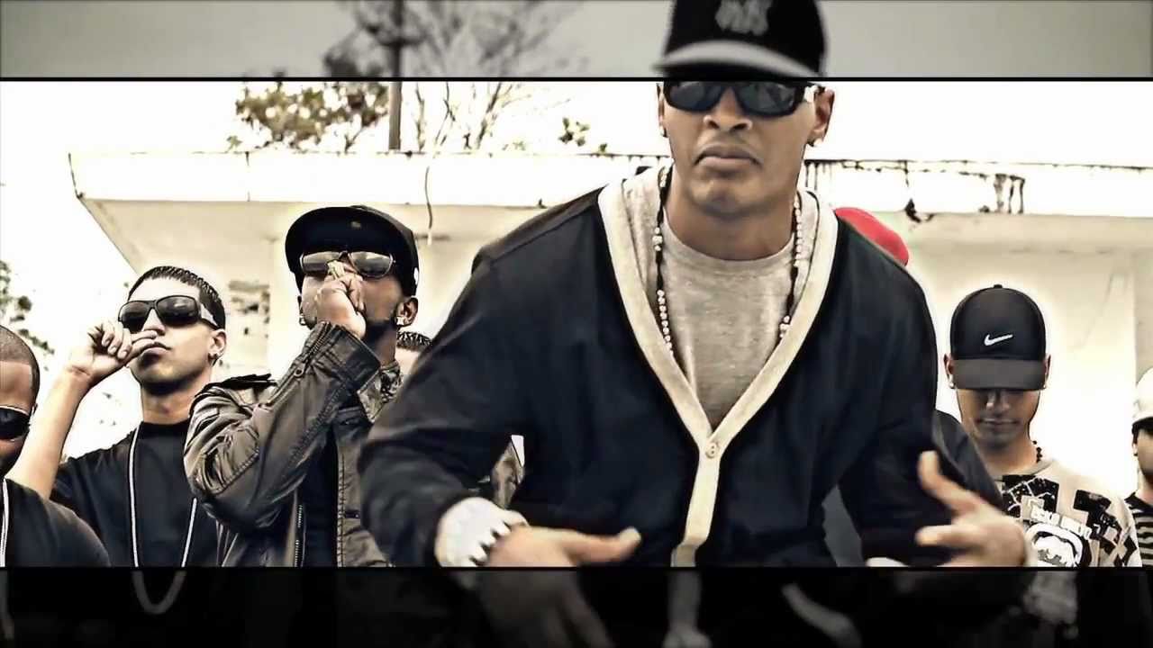 Pacho & Cirilo - Me Van a Dar (Official Video HD)