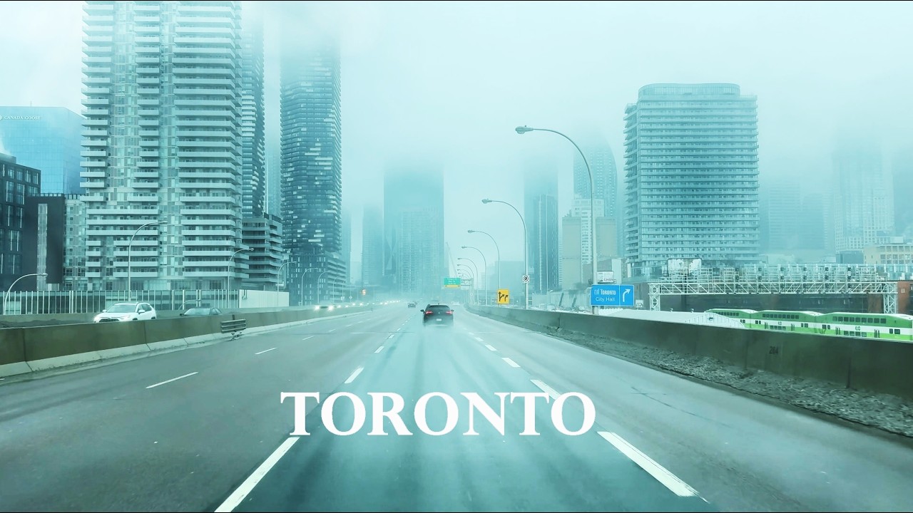 Toronto Downtown - Fog and Rain in February 2026 | 4K