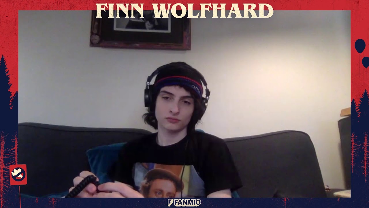 MEETING FINN WOLFHARD ON FANMIO!!!