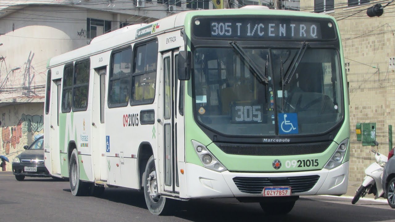 MOVIMENTAÇÃO DE ÔNIBUS PELO CENTRO DA CIDADE DE MANAUS.