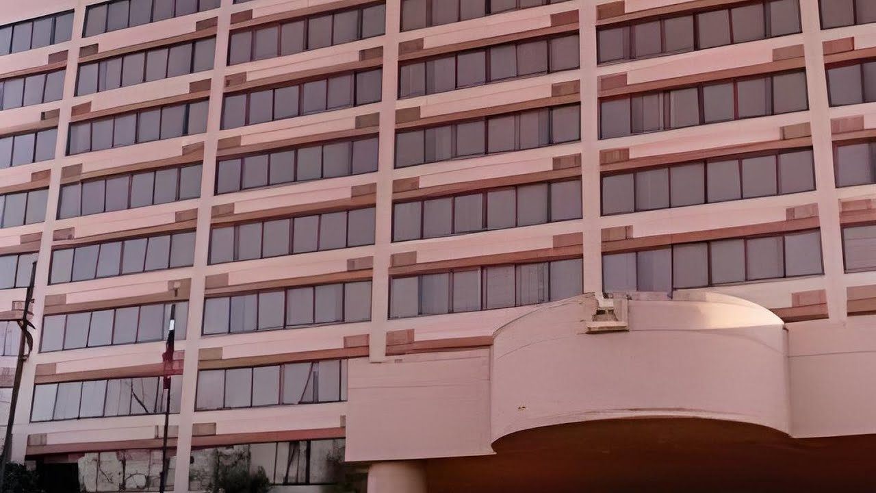 MCM Elegante Hotel & Conference Center | Beaumont (TX), United States | Hotel Review🏨
