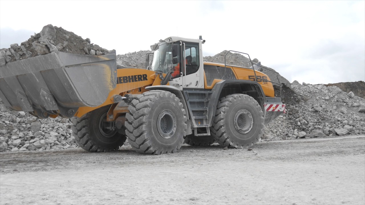 Liebherr L 586 X Power in the quarry