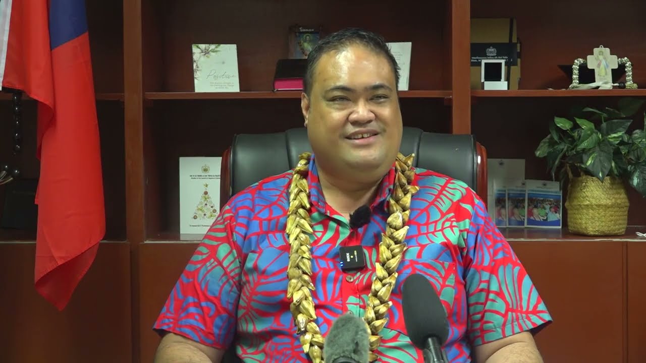 Hon. Moefaauouo Julius Ah Kui Tafuna'i - Minister MWCSD