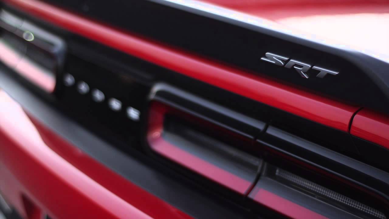 Dodge Challenger SRT 2015 года с двигателем Supercharged Hellcat