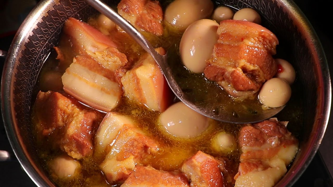 B&iacute; Quyết THỊT KHO T&Agrave;U Mềm Rệu Kh&ocirc;ng Cần Đậy Nắp | Caramelized Pork