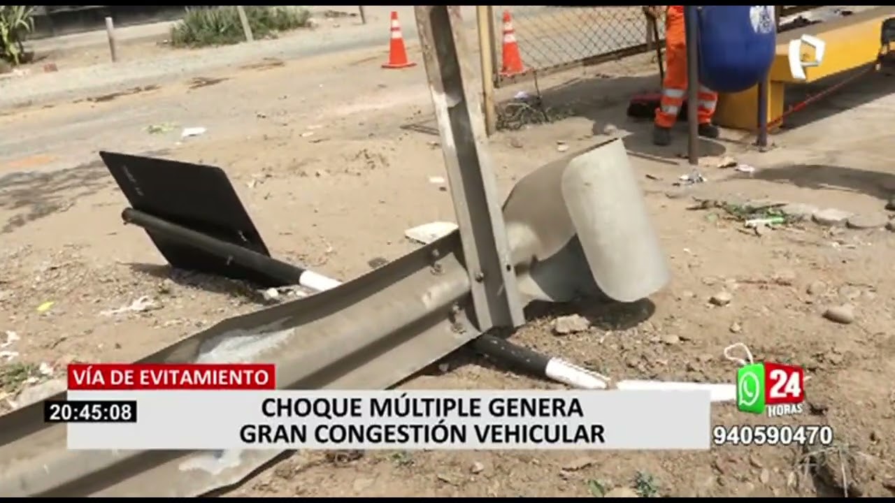 Impactantes imágenes: reportan choque cuádruple en Vía Evitamiento (2/2)