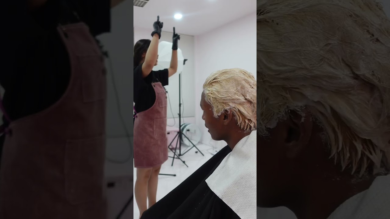 We think she's going insane😨😨😨#sgsalon #qwerkycolour #directdye #haircolours #vividhaircolour