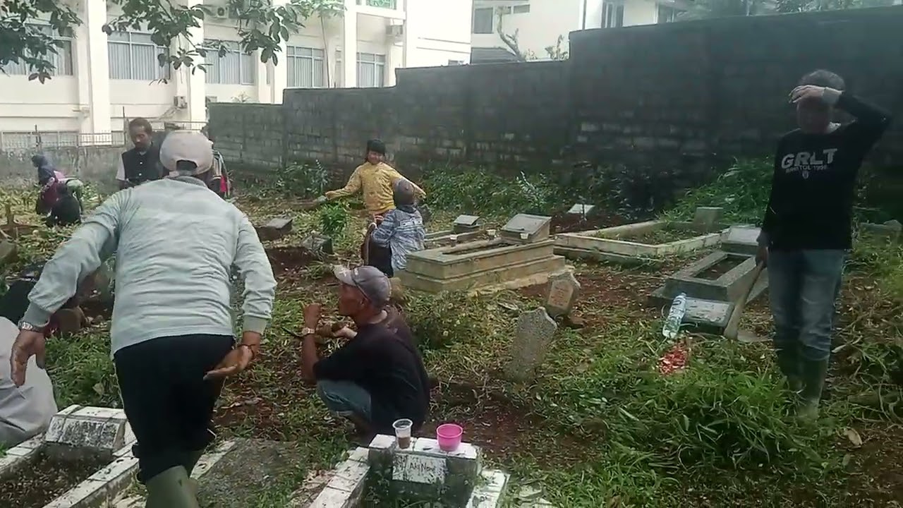 Kerja bakti jelang ramadhan.