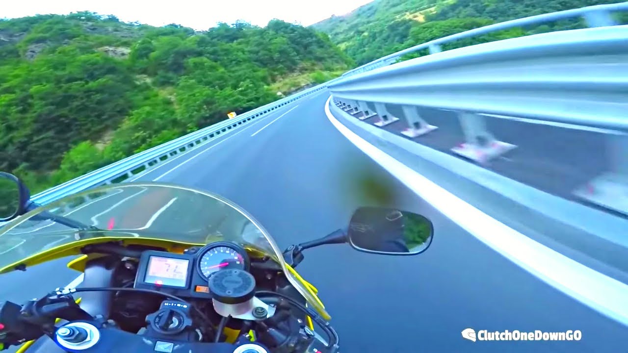 Fly To The Top | Honda CBR 929rr