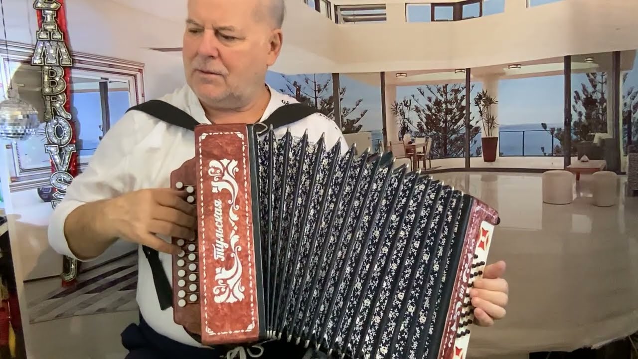 Гармонь, пришедшая по почте, - а тако ж, что с ней делать . Ролик 3-й . Проверка звука после ремонта