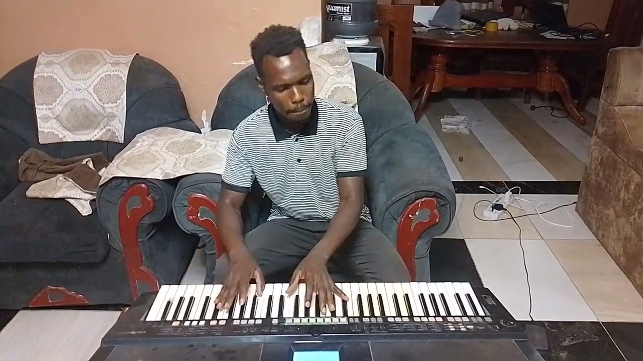 Bwana ni wewe tu/Nakutegemea wewe -worship by vanny prince🙏🙏