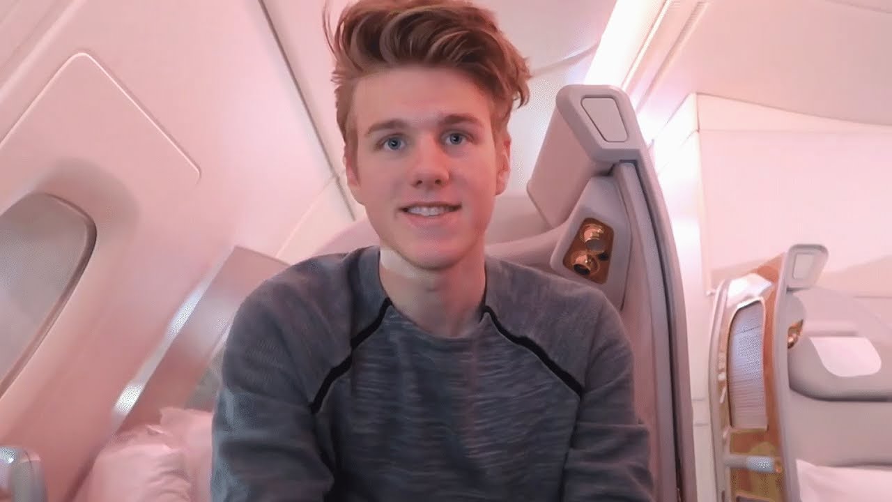 РЕЙС ПЕРВЫМ КЛАССОМ АВИАКОМПАНИИ EMIRATES! (Место 20 000 долларов США)