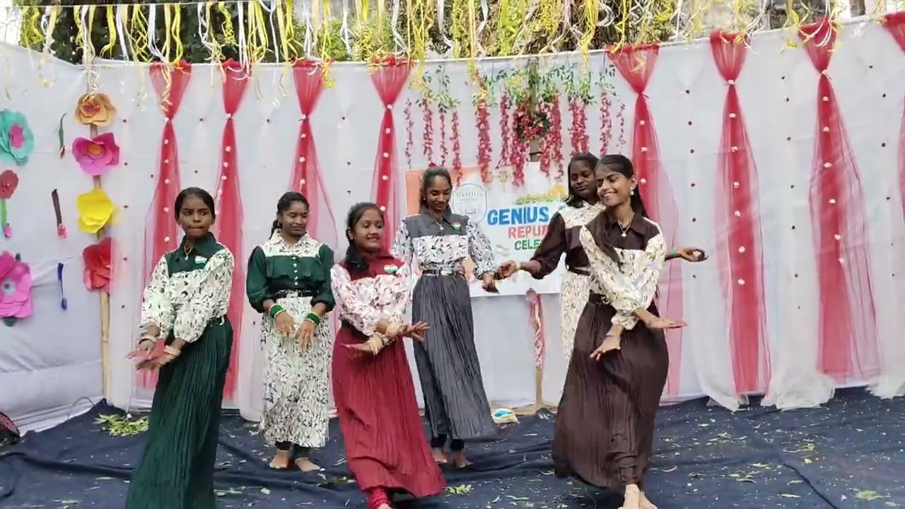 Sawaar Loon – Dance by Class 5 & 6 Girls