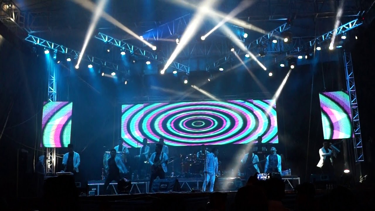 Camoteros  Los Chavos JG en vivo
