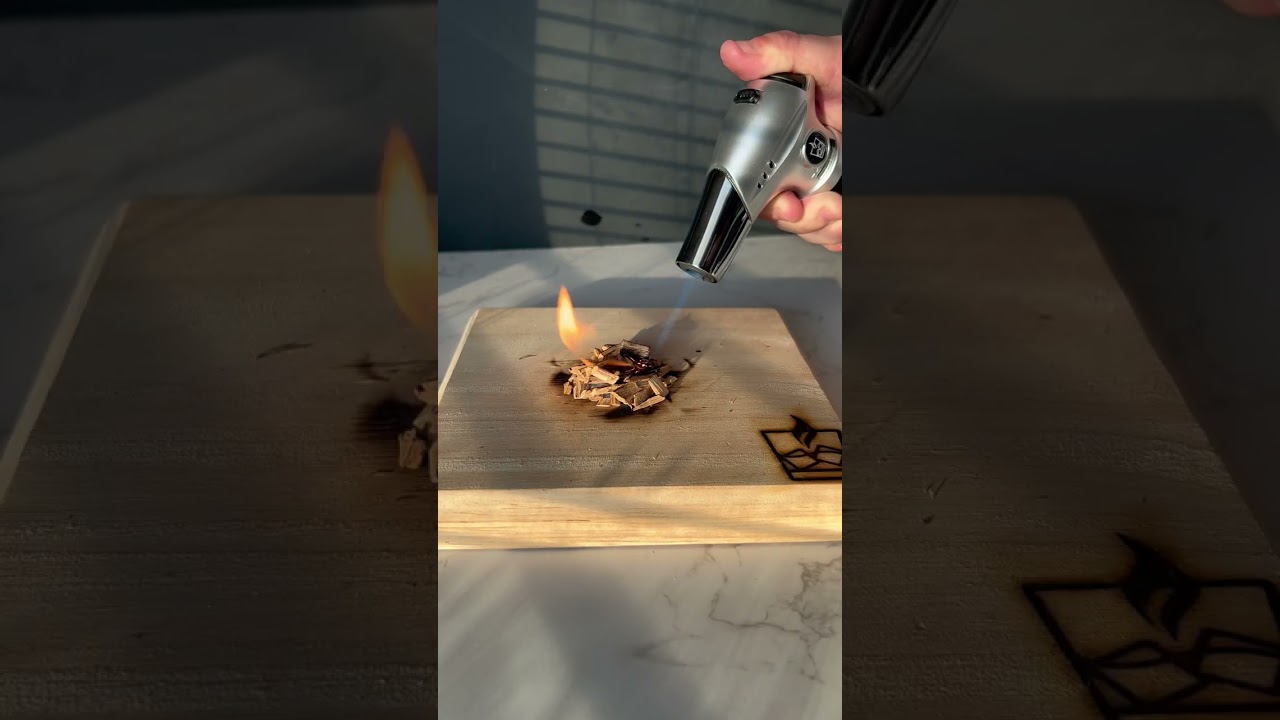 Best Gift for Men- Smoke Boards Smoked Cocktail Kit