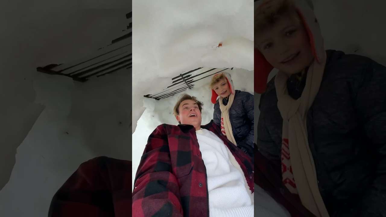 This is what the inside of a snow fort looks like!😱