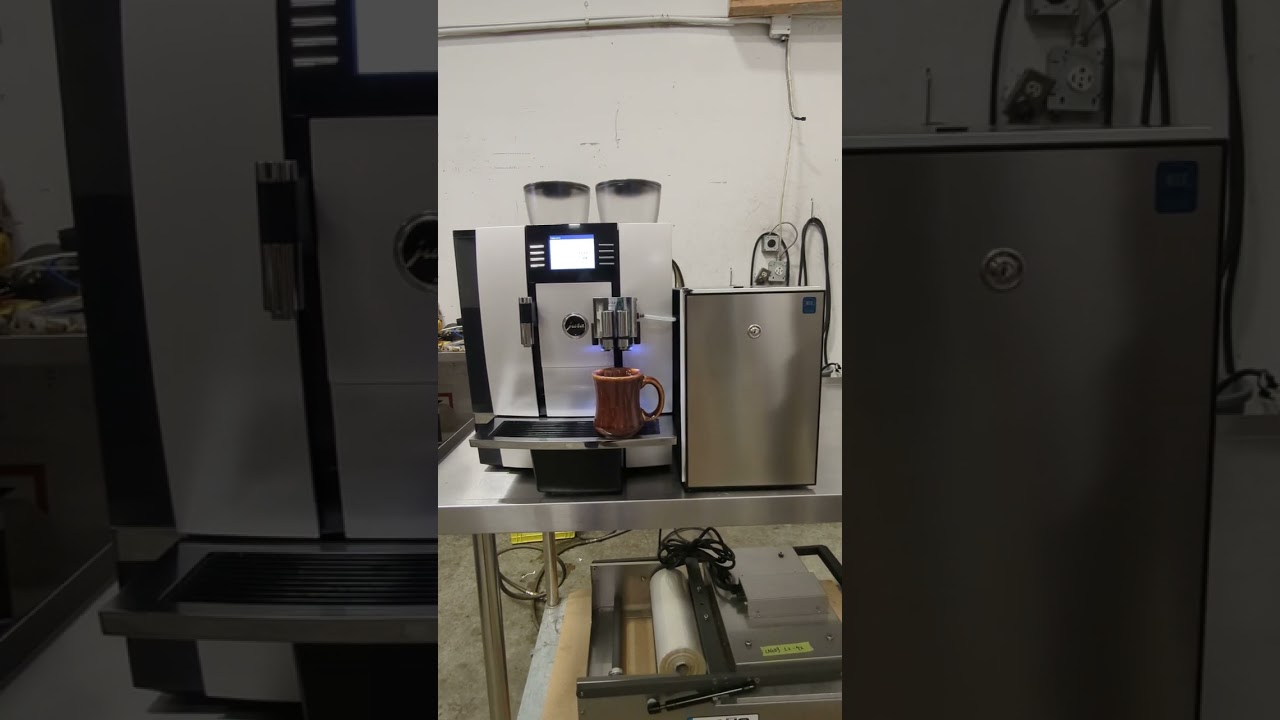 Lot 7 - Jura Giga X7 Professional Automatic Coffee Machine