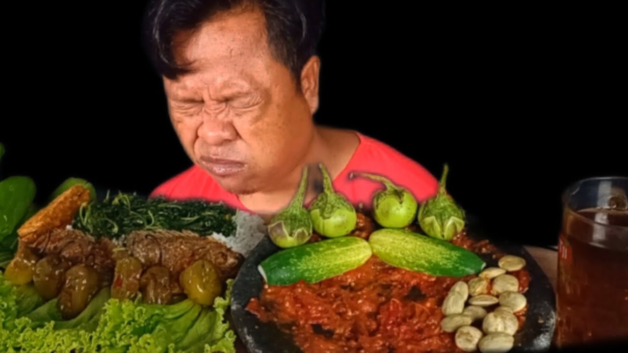 PEDAS MEMBARA‼️..SEMUR CABE GENDOT ,SAMBAL TERASI LALAPAN MENTAH,TERONG ,TIMUN ,PETE,IKAN MUJAER..