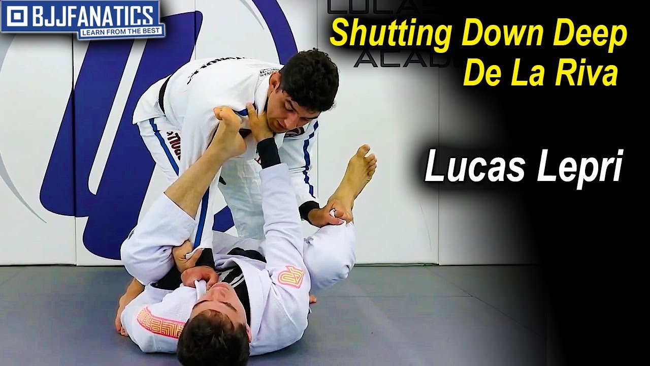 Using Collar and Sleeve to Shut Down Deep De La Riva by Lucas Lepri