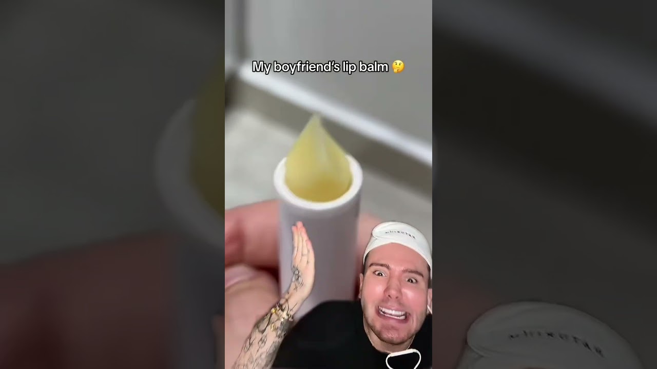 БЕЗУМНЫЙ ЛАЙФХАК С БАЛЬЗАМОМ ДЛЯ ГУБ!😱 (подпишитесь, чтобы узнать больше!💗) #помада #блескдлягуб ...