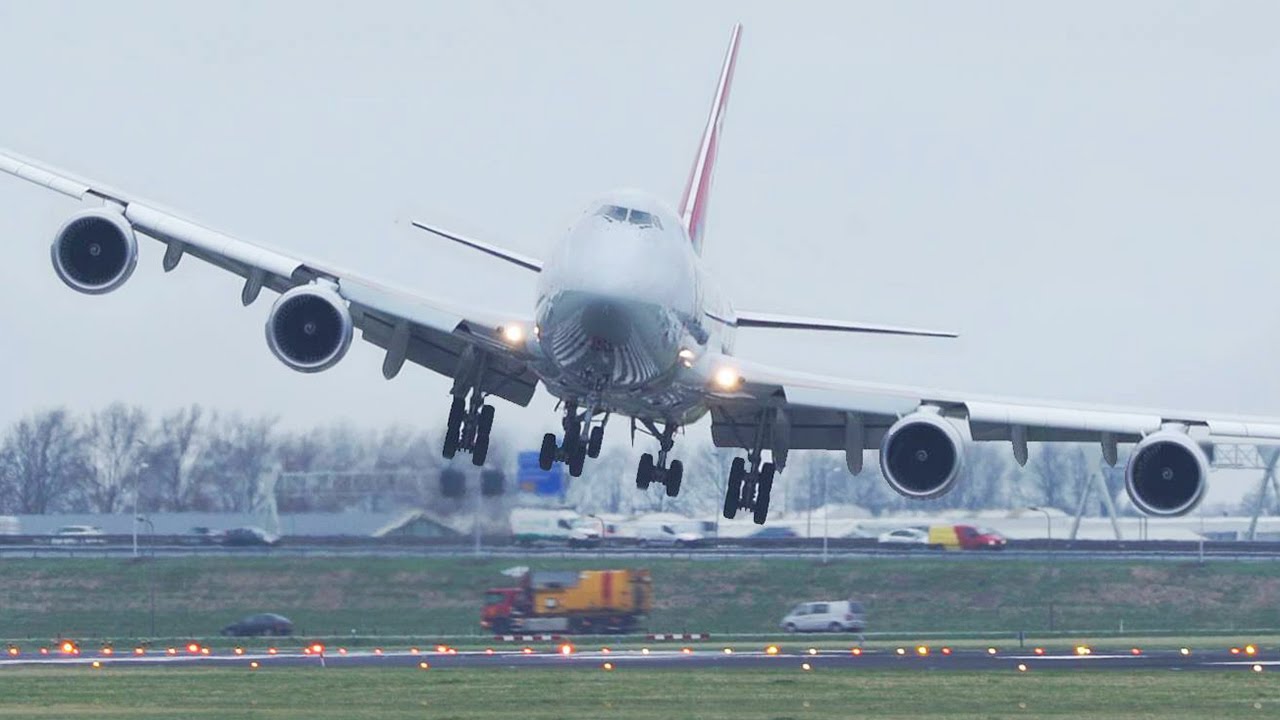 Dangerous CROSSWIND LANDINGS during a STORM at Amsterdam Schiphol - Boeing 747, Airbus 380 ...