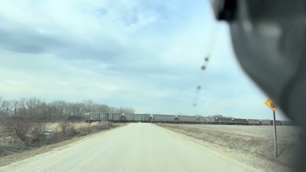 Chase continues on W14 (back side of Oelwein)