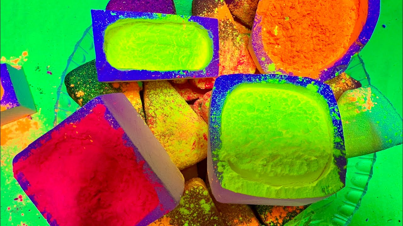 Black Light Crush ✨💚✨ •GYMCHALK• •ART• •BLACK LIGHT CRUSH• •SLEEP AID•