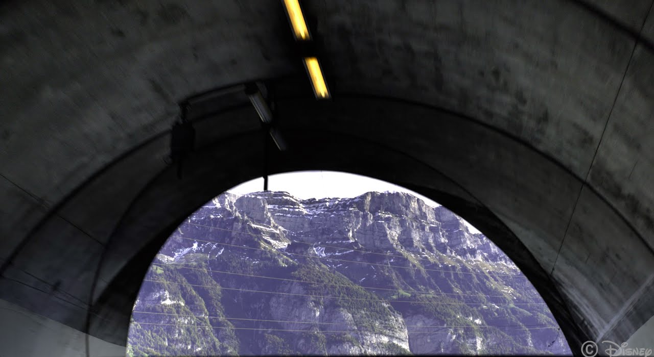 Temporally Coherent Local Tone Mapping of HDR Video