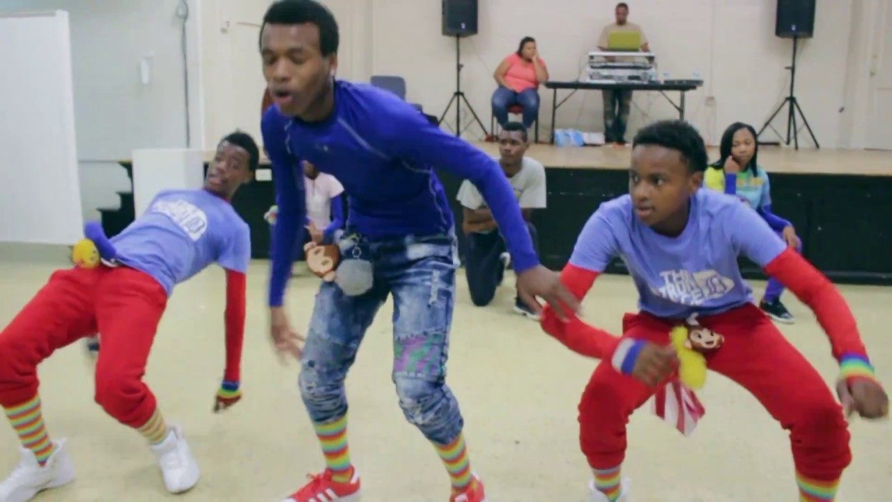 Family & Friends Day Featuring Young Fresh And Friends