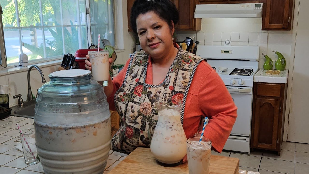 AGUA FRESCA DE HORCHATA CON MELON Y NUEZ | TIPICA DE MICHOACAN