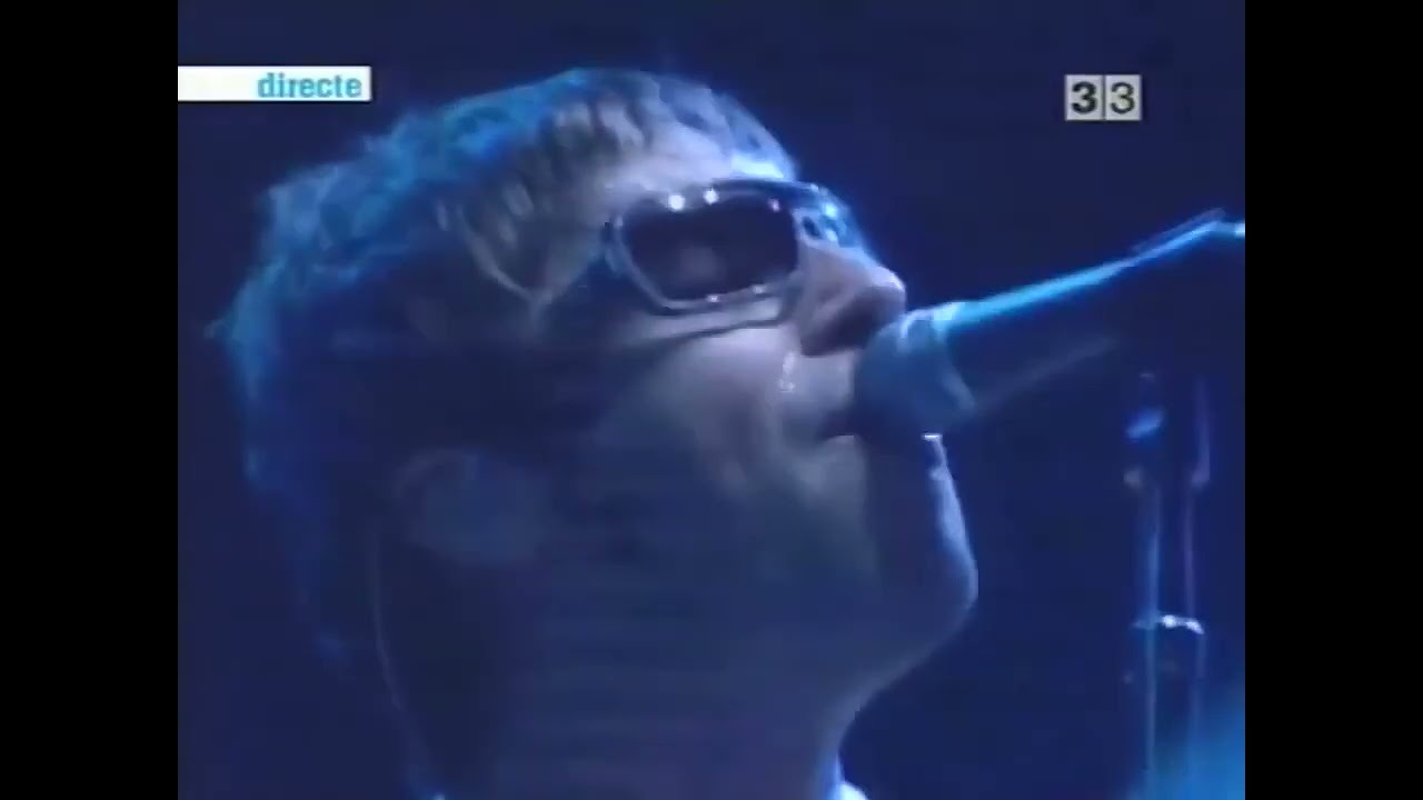 Oasis - 2005-08-07 - Benicassim Festival, Benicassim, Spain