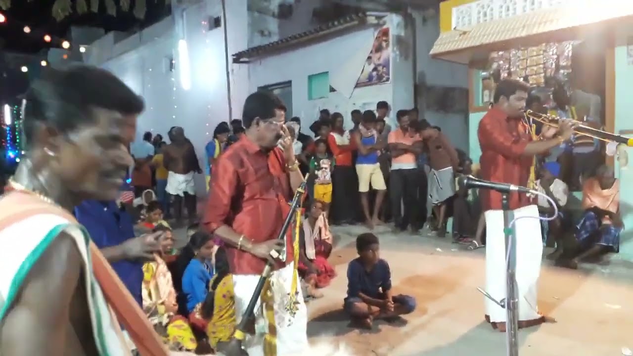 அம்பை மாரியப்பன் தவில் அருமையான நையாண்டி மேளம்.....