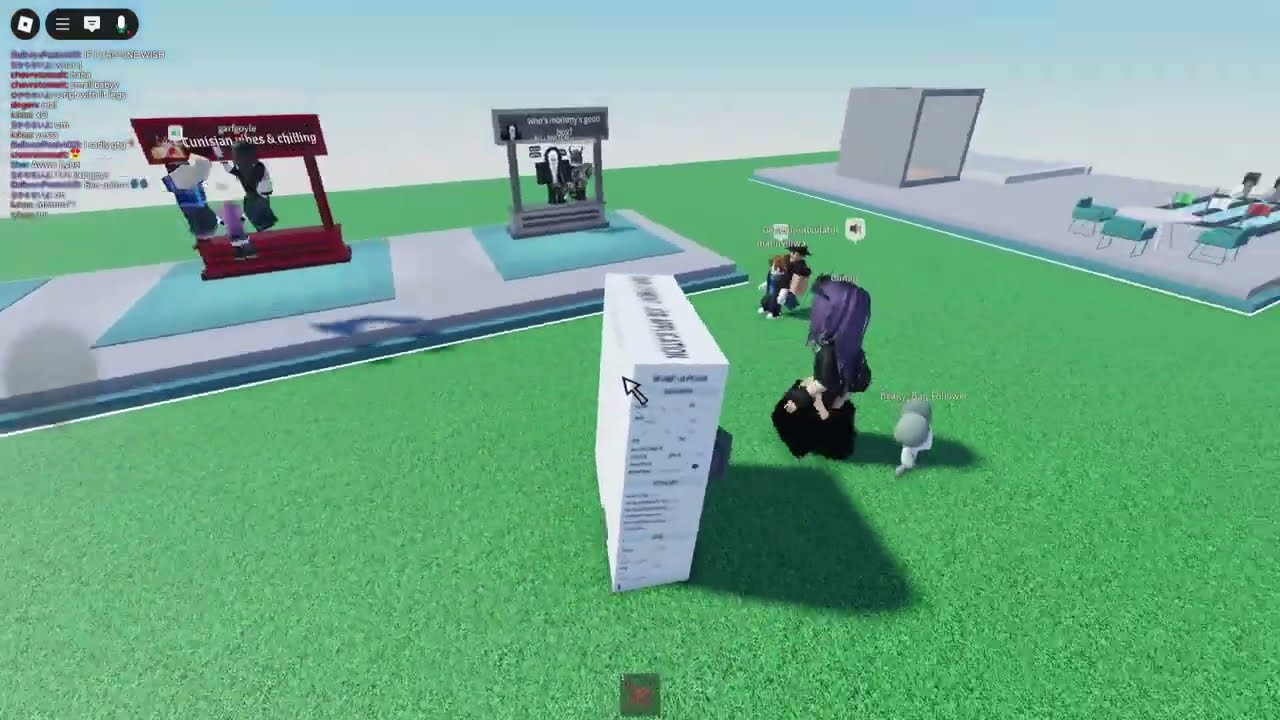 Внезапное пугание людей в качестве заявки на работу (ROBLOX)