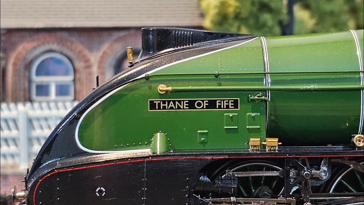 Hornby R30130 Class P2 