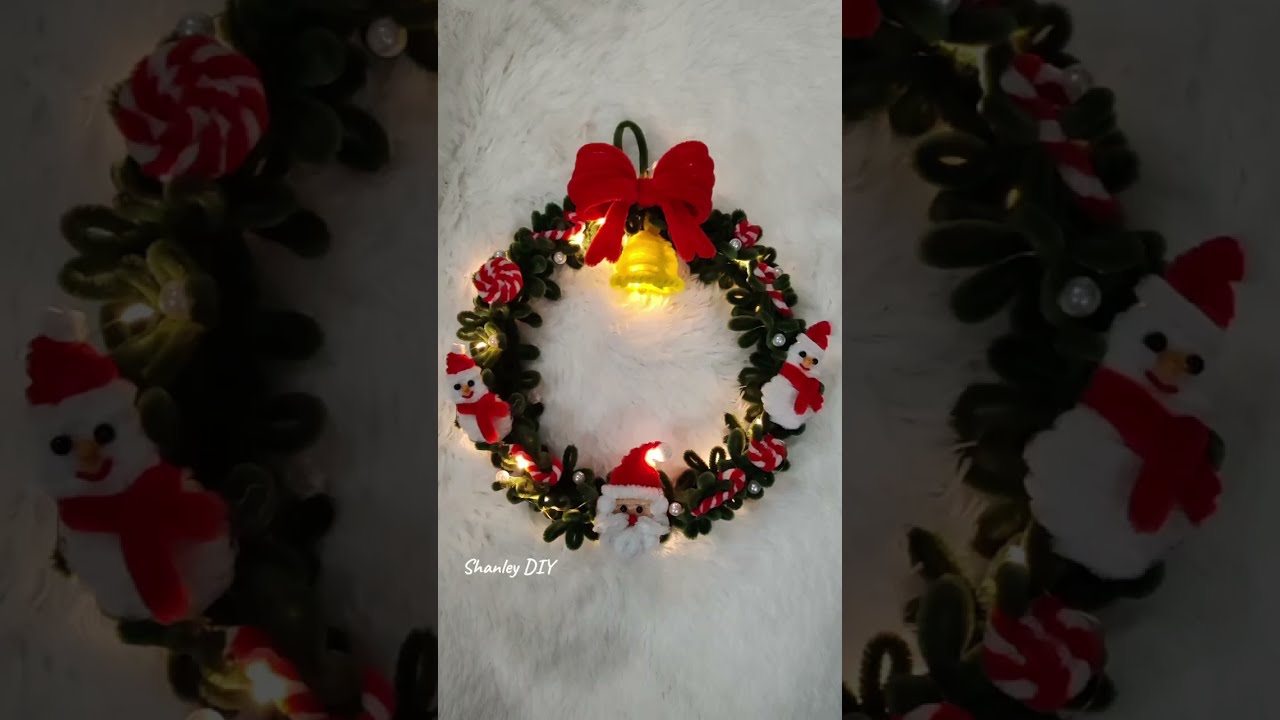 How to make christmas wreath using fuzzy wire or pipe cleaners #pipecleaners #pipecleanerscrafts