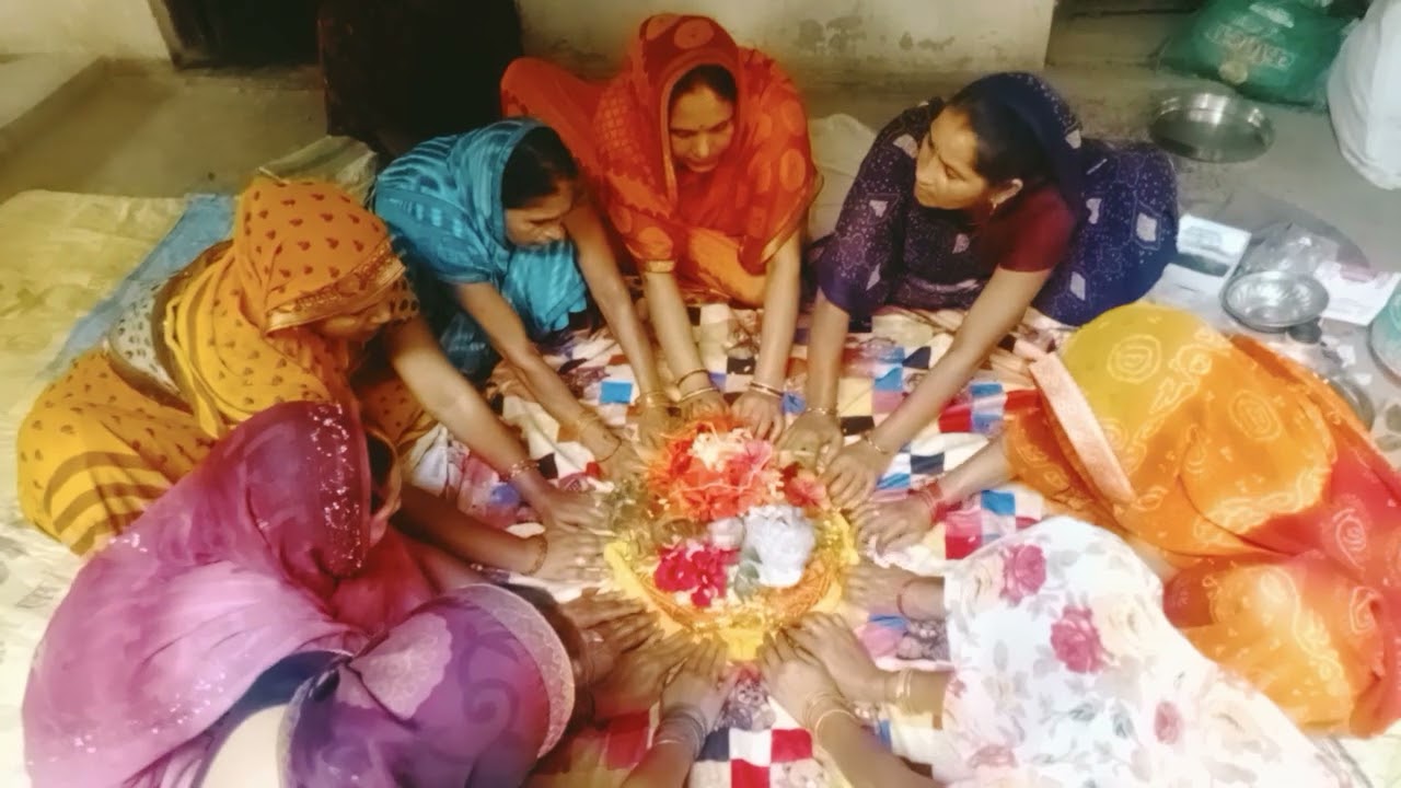 अवासनी माता का पैर दबाते समय गीत 💚💚🌺🌺