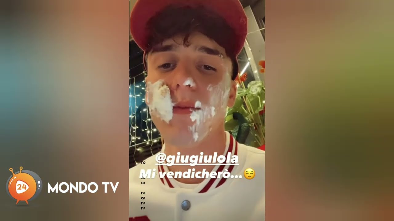LDA a cena con Giulia Stabile e Aka7even scherzi e risate insieme